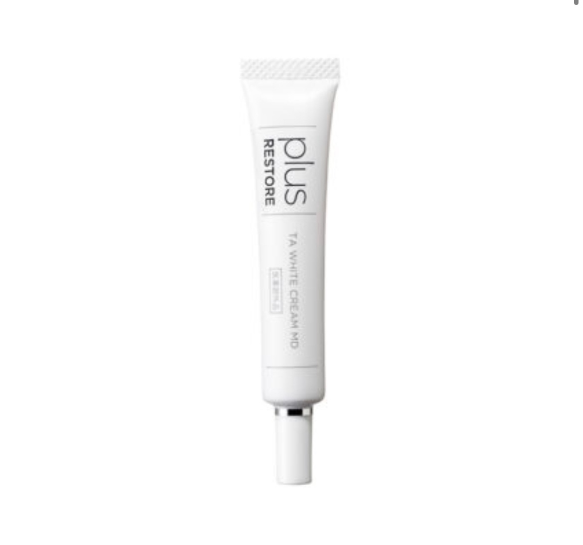 Tranexamic acid and dark spots